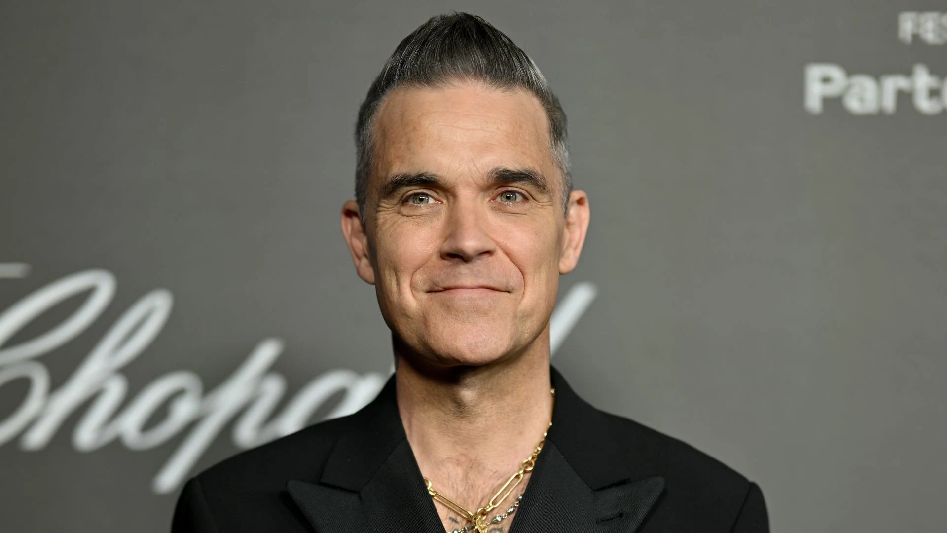 Fakten über Robbie Williams: Alter, Frau, Kinder und Karriere des