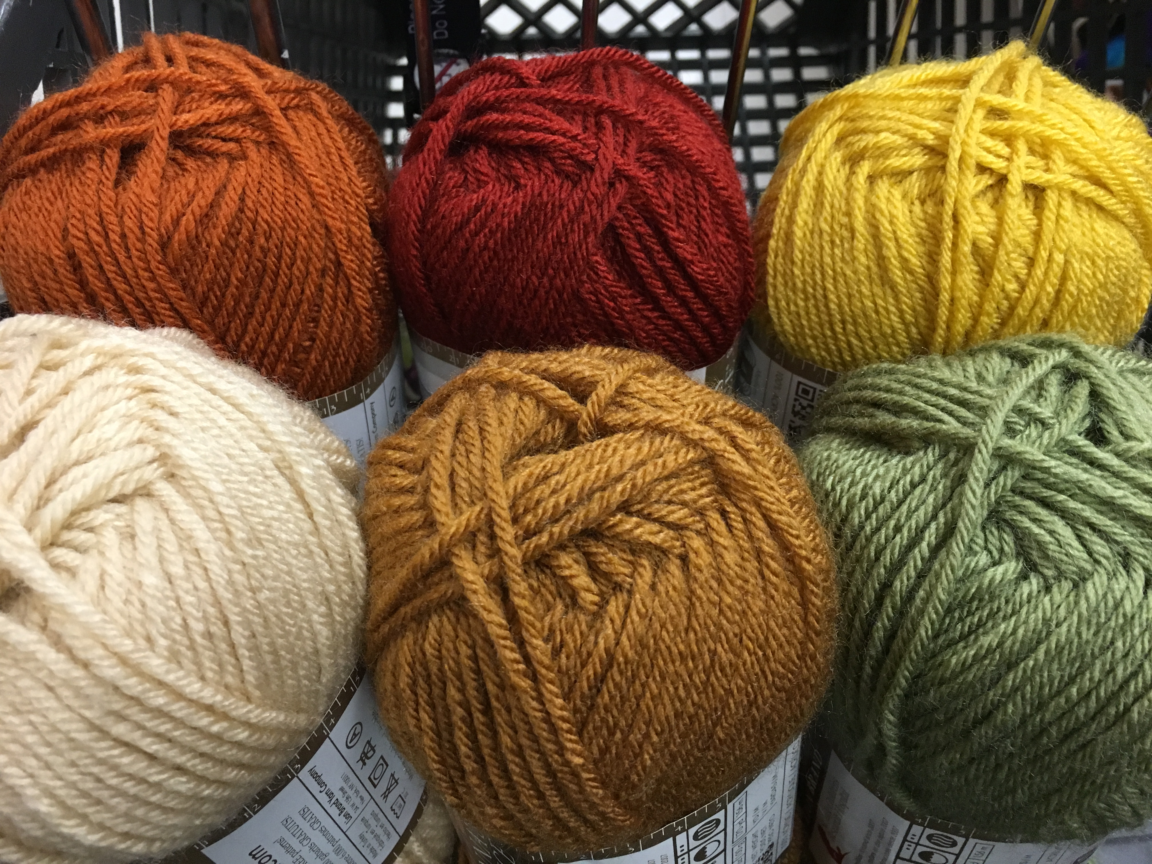 MysteryGhan 2016 Yarn Requirements and Palette Suggestions Julie