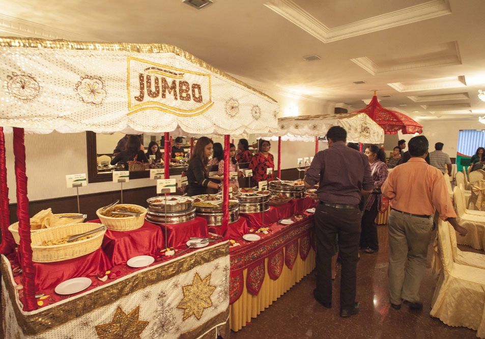 Dine with JUMBO JUMBO Caterers