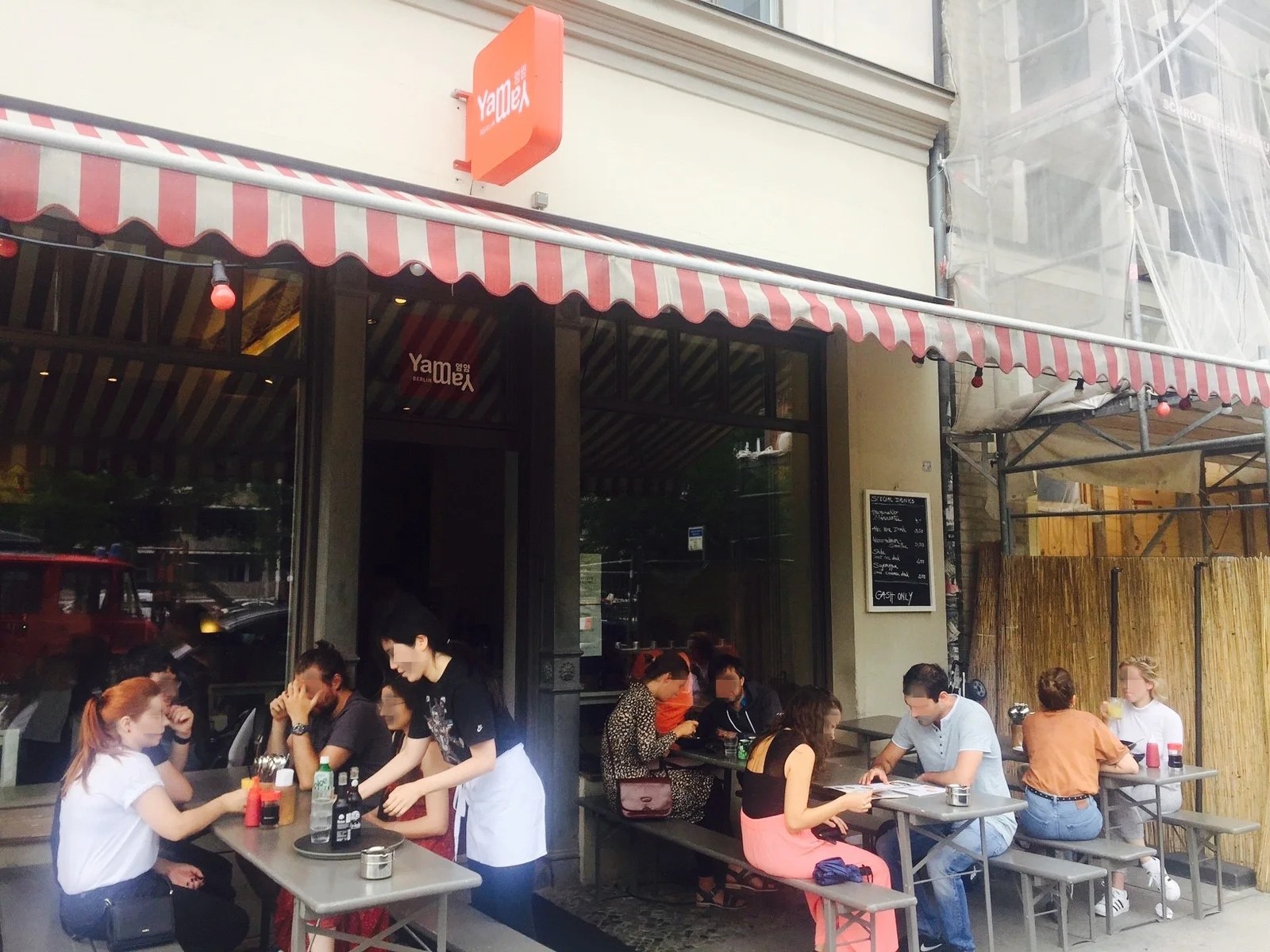 Yam Yam Asiatisches Restaurant in Berlin Mitte JUMP Berlin