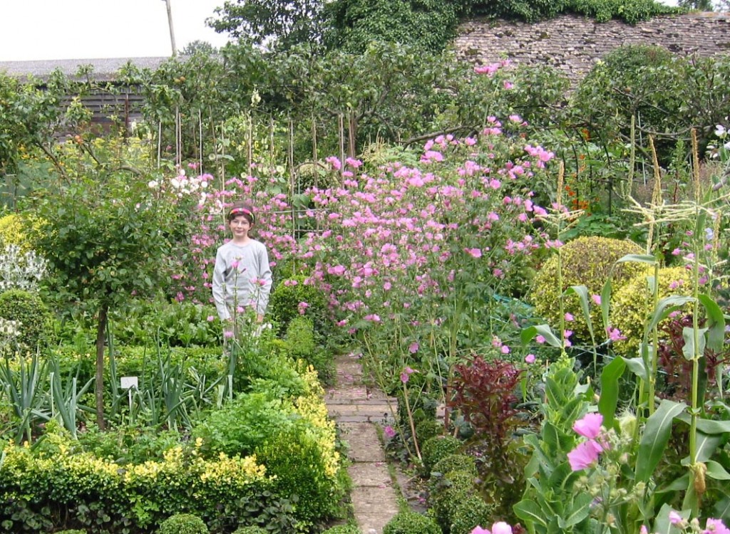 Rosemary Vereyâ€™s Kitchen Garden June Scott Design