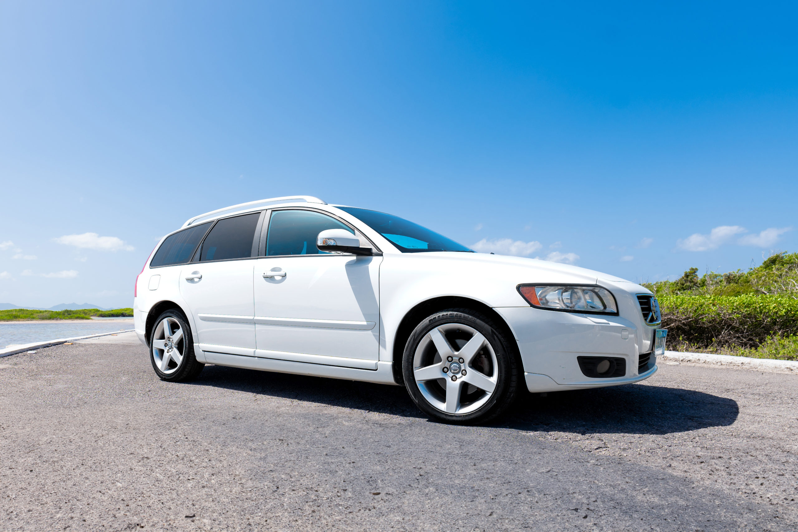 Station Wagon Junie's Car Rental, Anguilla