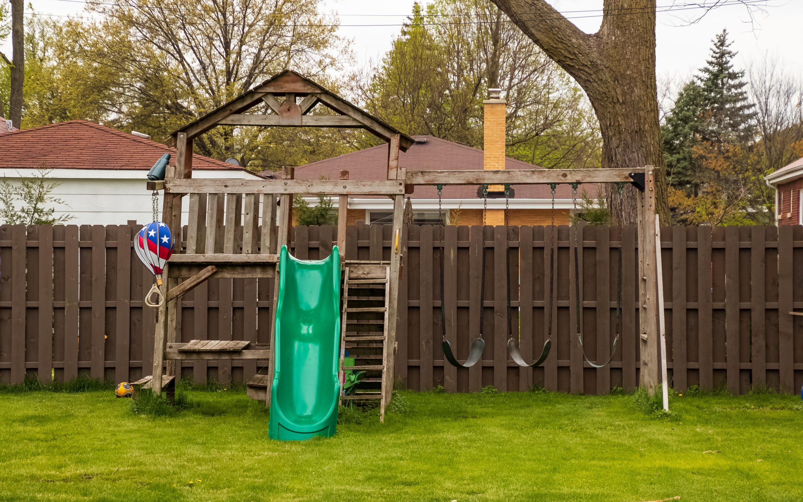 5 Tips for Removing Your Old Swingset JunkAHaulics