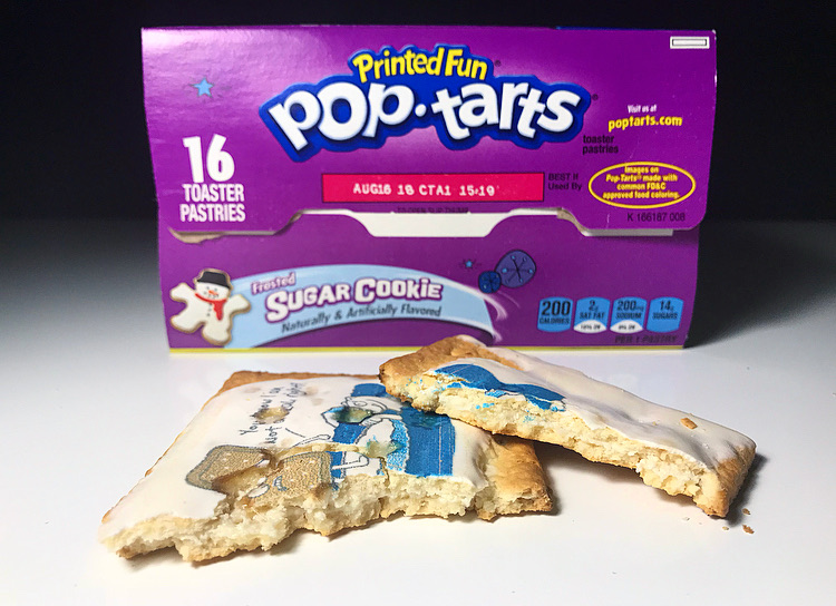 REVIEW Kellogg's Frosted Sugar Cookie Pop Tarts Junk Banter