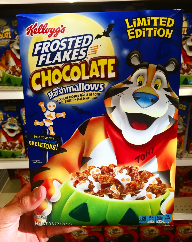 REVIEW Kellogg's Frosted Flakes Chocolate with Marshmallows Junk Banter