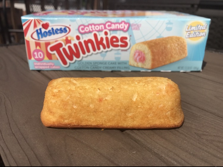 REVIEW Hostess Cotton Candy Twinkies Junk Banter
