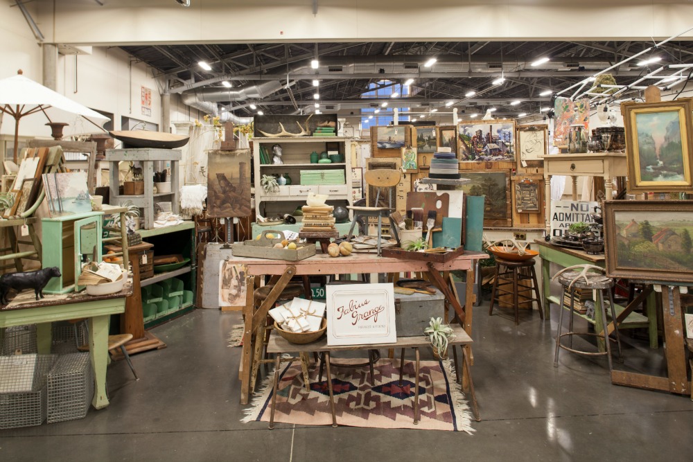 Fabulous Booths of JB PDX, PART 1! Junk Bonanza