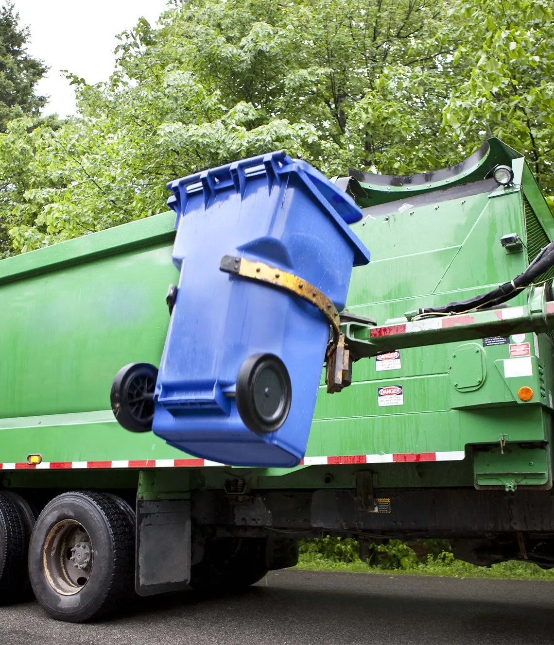 ResidenTrash removal service kent Junkisremoved