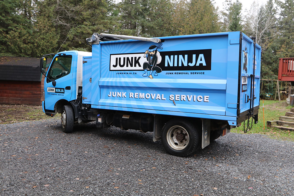 Ottawa Yard Waste Removal & Disposal Junk Ninja