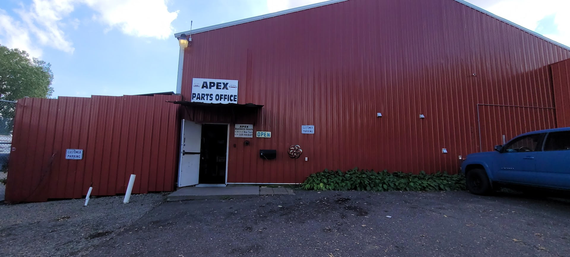 Apex Auto Salvage Used auto parts store In St Paul MN 55130