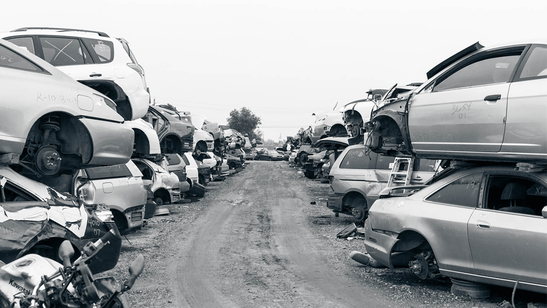 Mendoza Auto Dismantling Auto wrecker In Bakersfield CA 93307