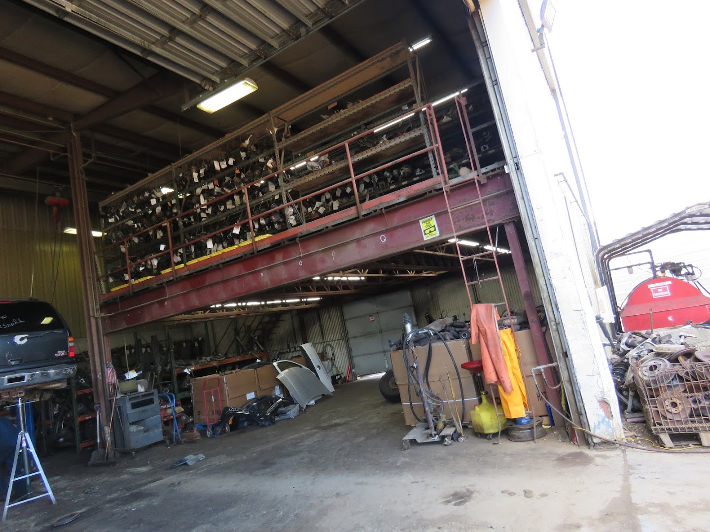 Robertson's Auto Salvage Used auto parts store In Wareham MA 2571