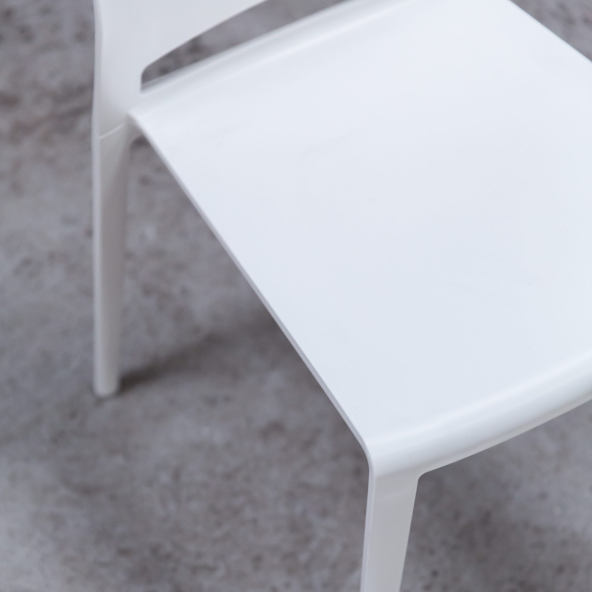 Hula Chair, White Juno Hire