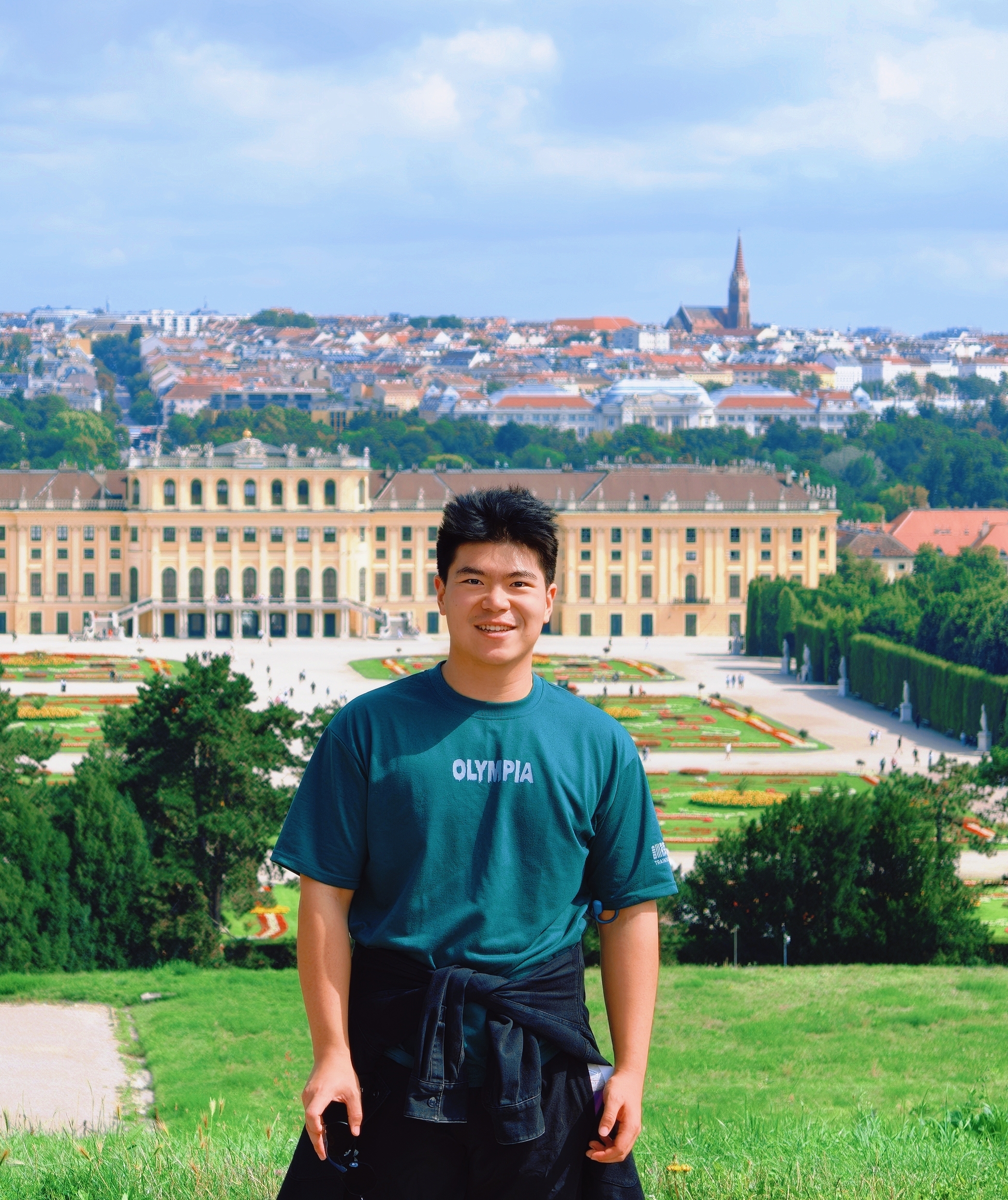 About me Junzhuo Li (李俊卓)