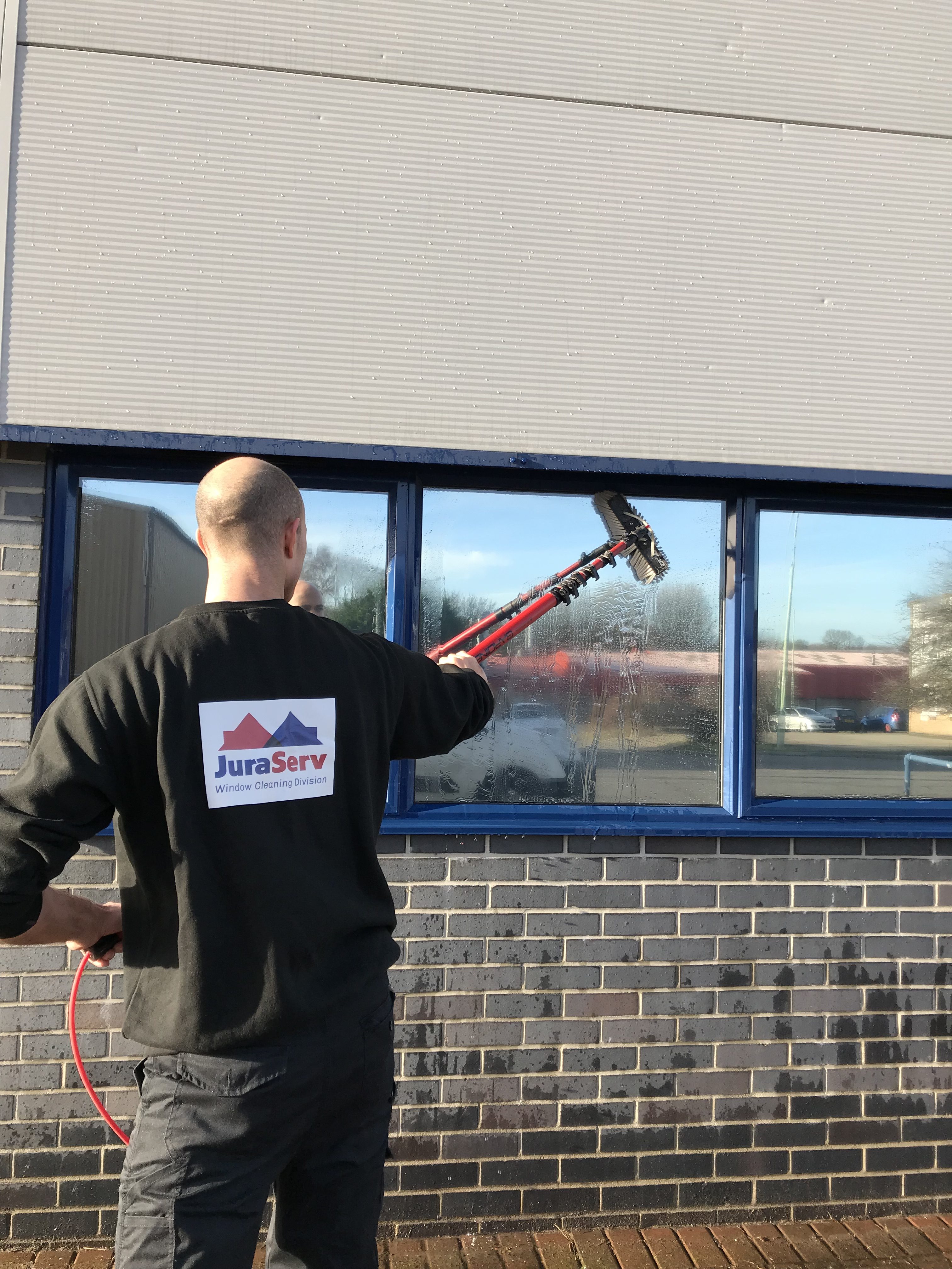 Window Cleaner Window Cleaners North London JuraServ