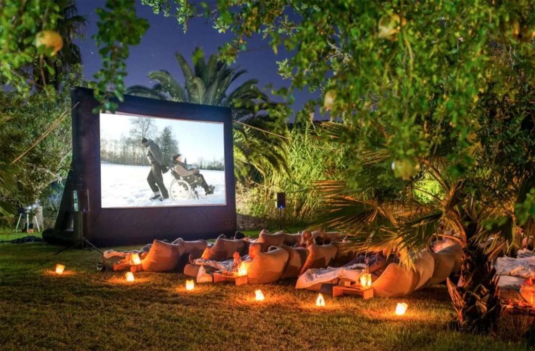 Tips To Consider Before Ordering Outdoor Movie Screen Rentals