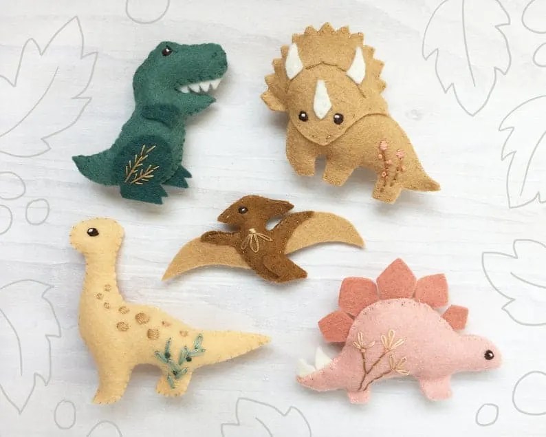 50+ Handmade Felt Toys Patterns that make Wonderful Gifts for All Ages