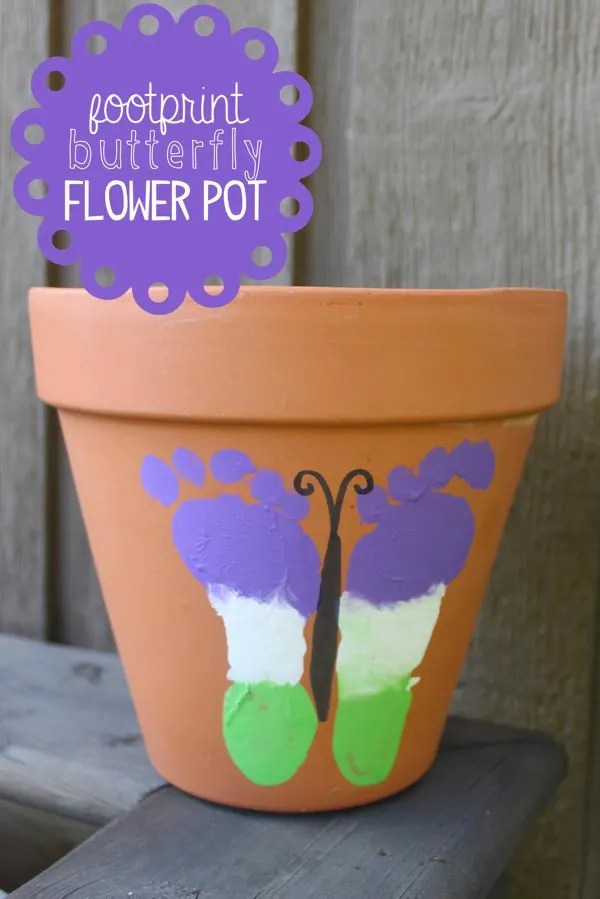 10 Easy Footprint Crafts for Toddlers to Make as Keepsake Gifts