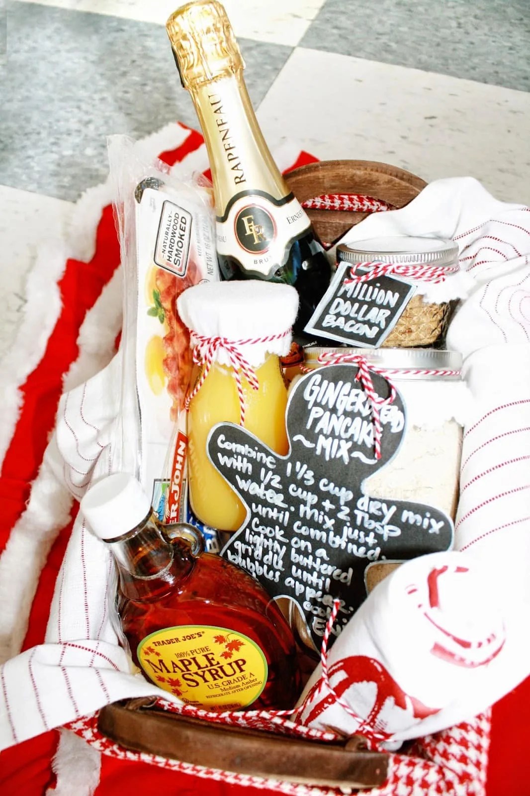 46 DIY Gift Baskets Ideas that Will Totally Steal the Show