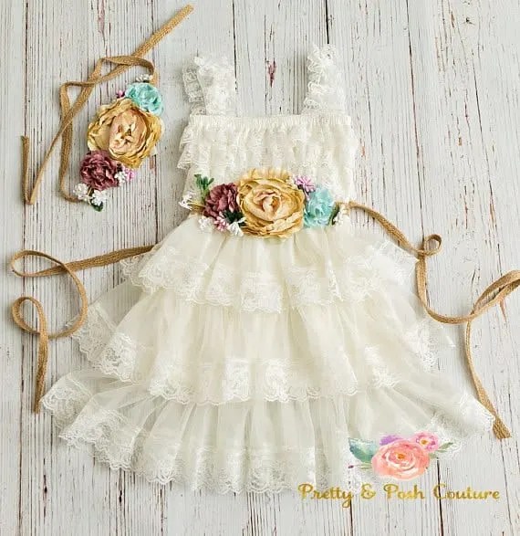 17 Rustic Flower Girl Dresses to Make Her Feel Like a Princess
