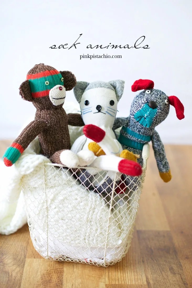 25 Easy DIY Sock Plushies and Animals You'll Want to Make this Weekend