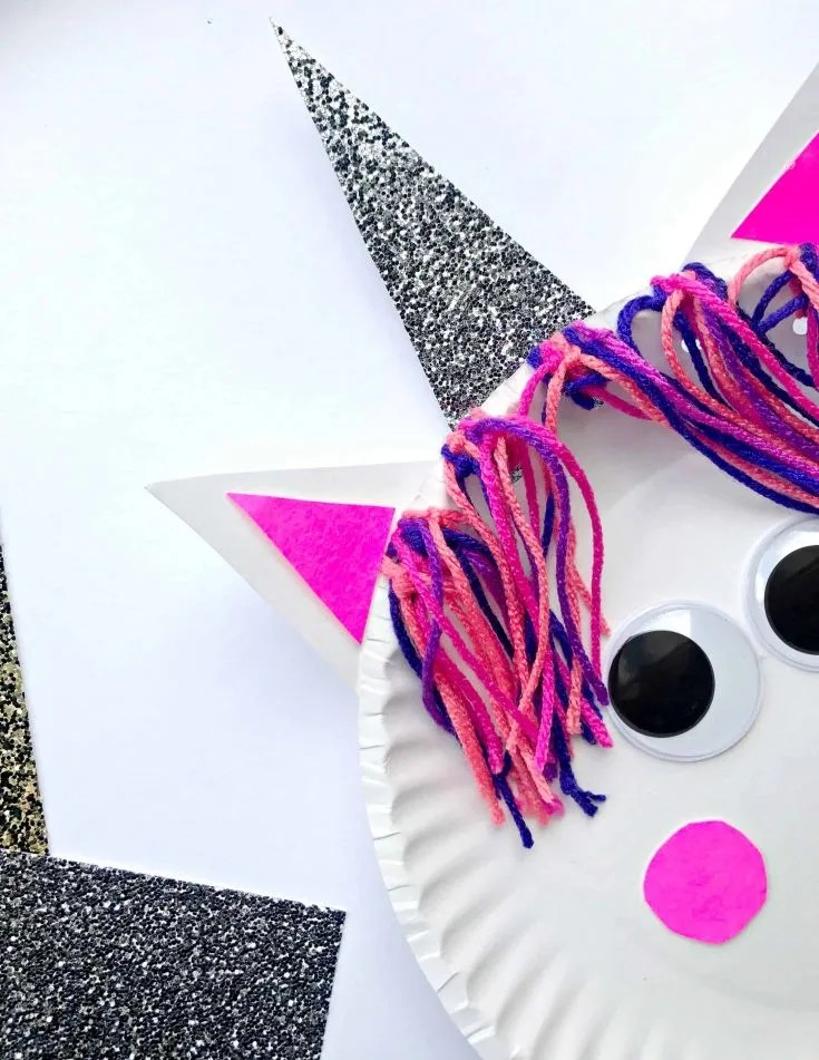 18 Totally Magical Unicorn Crafts You Can Make with Your Kids this Weekend