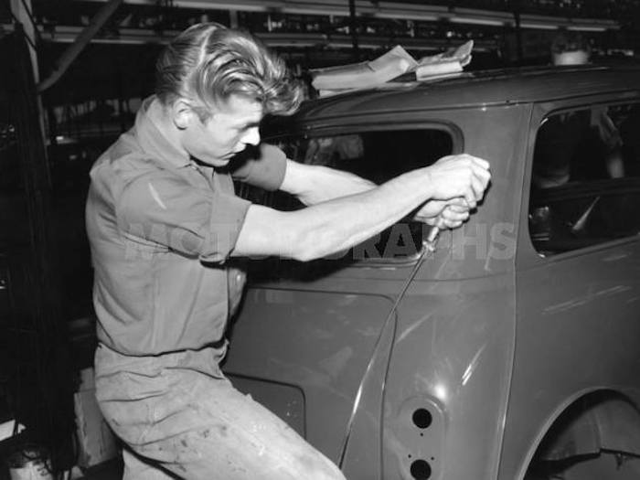 David Bowie and the Mini Just British