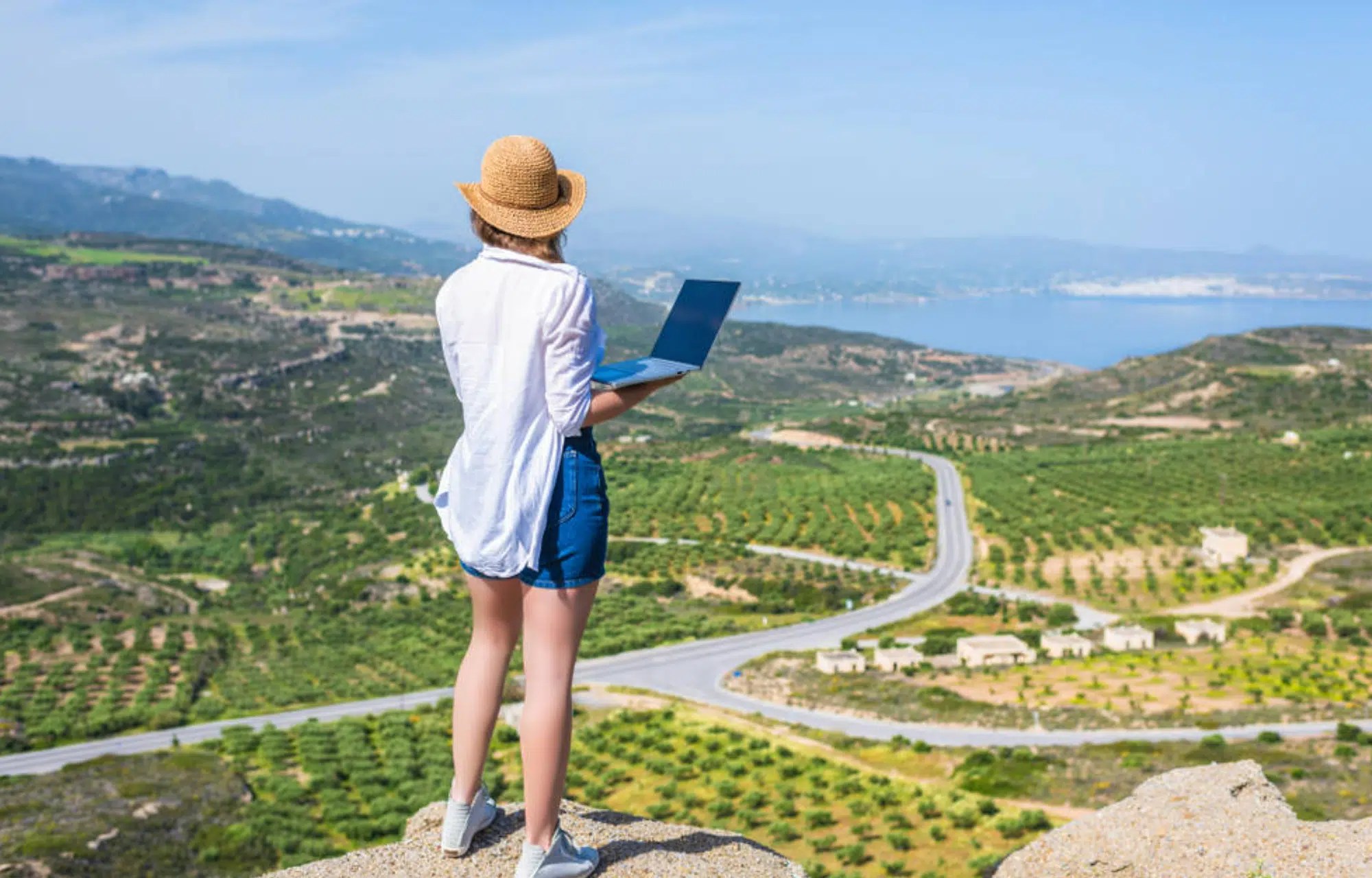 10 Best Travel Laptops in 2024 (August Update)