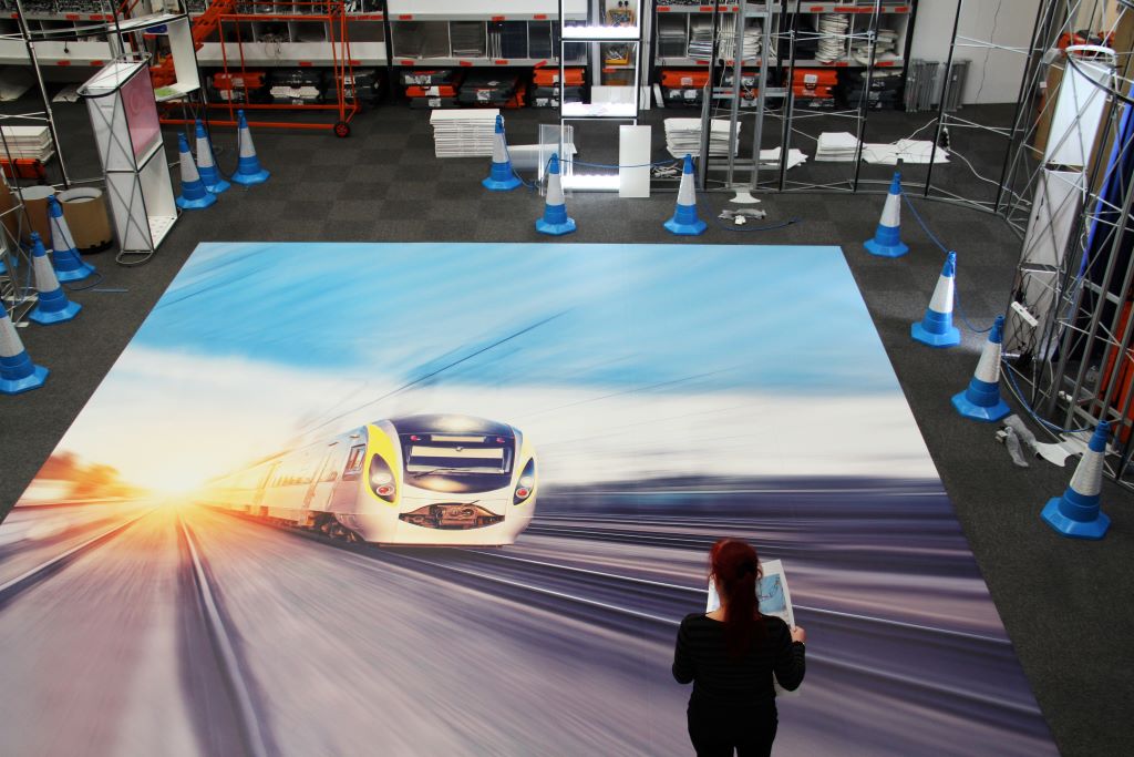 Large Format Graphic Design Ultimate Guide for Designers LaptrinhX