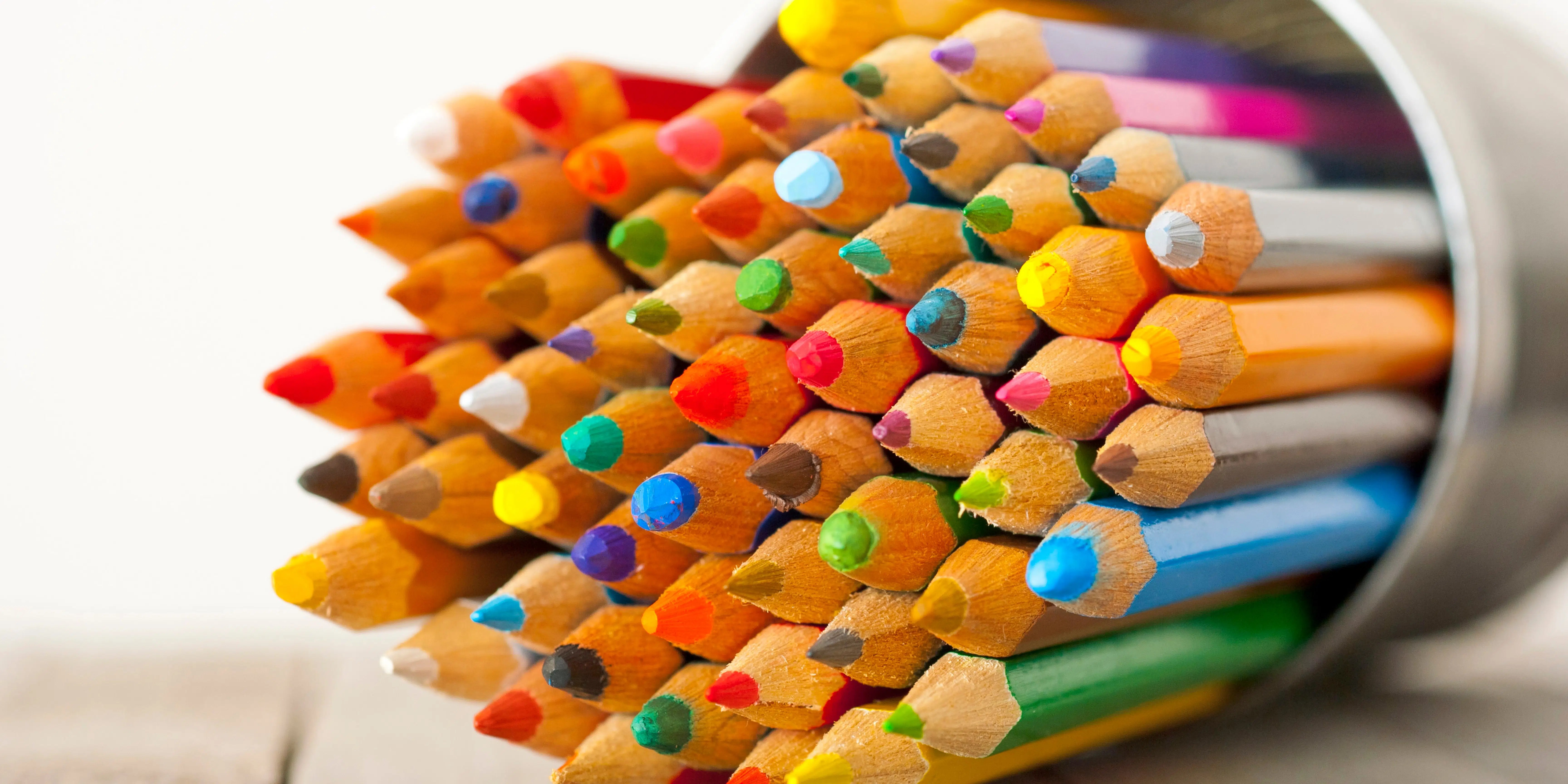 Best Colored Pencils for Artists — Top 15 in 2025