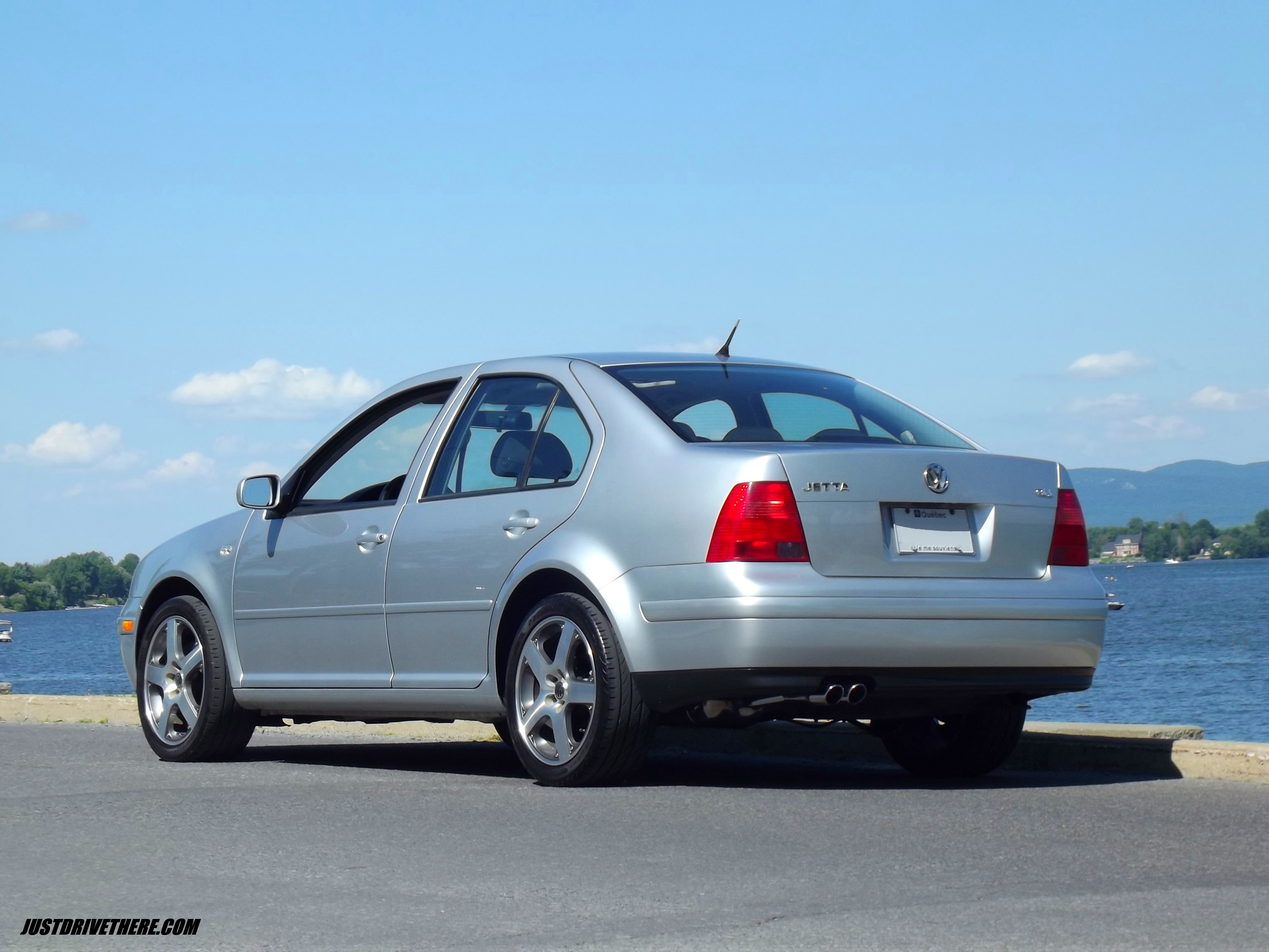 The Ideal Sleeper? 2003 Volkswagen Jetta/Bora Vr6 Gli | Justdrive There