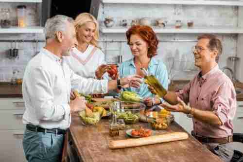 A healthy diet for those aged 70 years and older BBC.