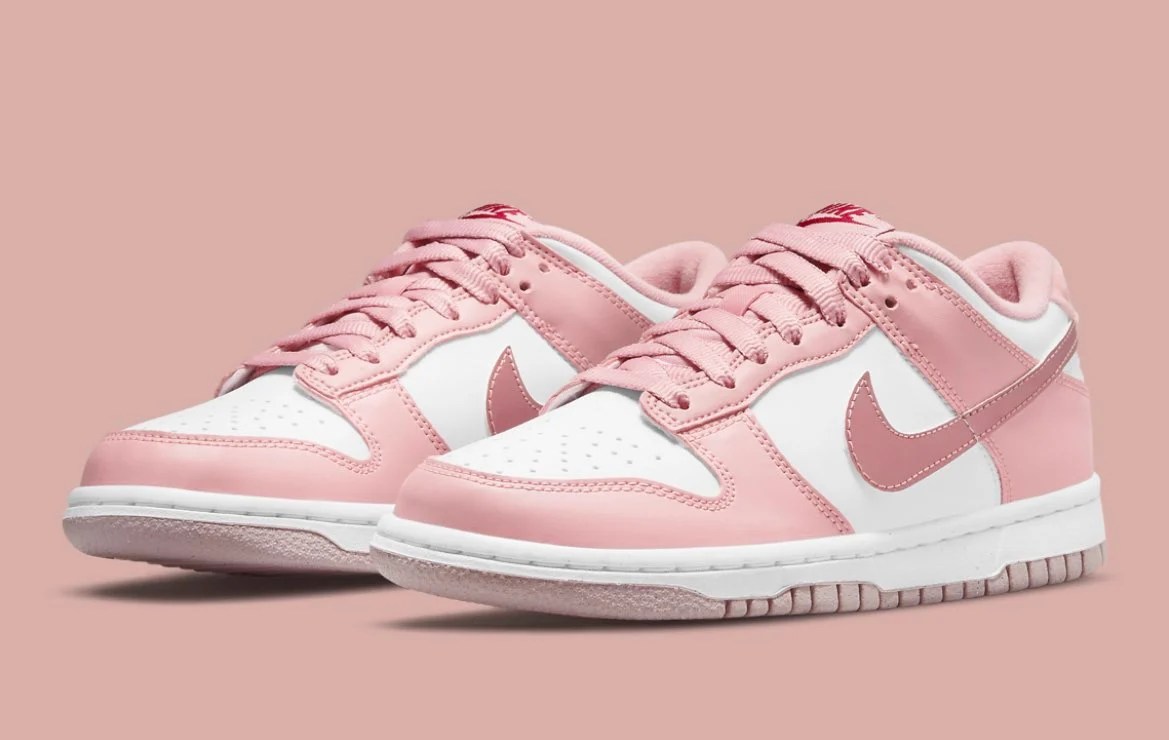 nike dunks rose gold