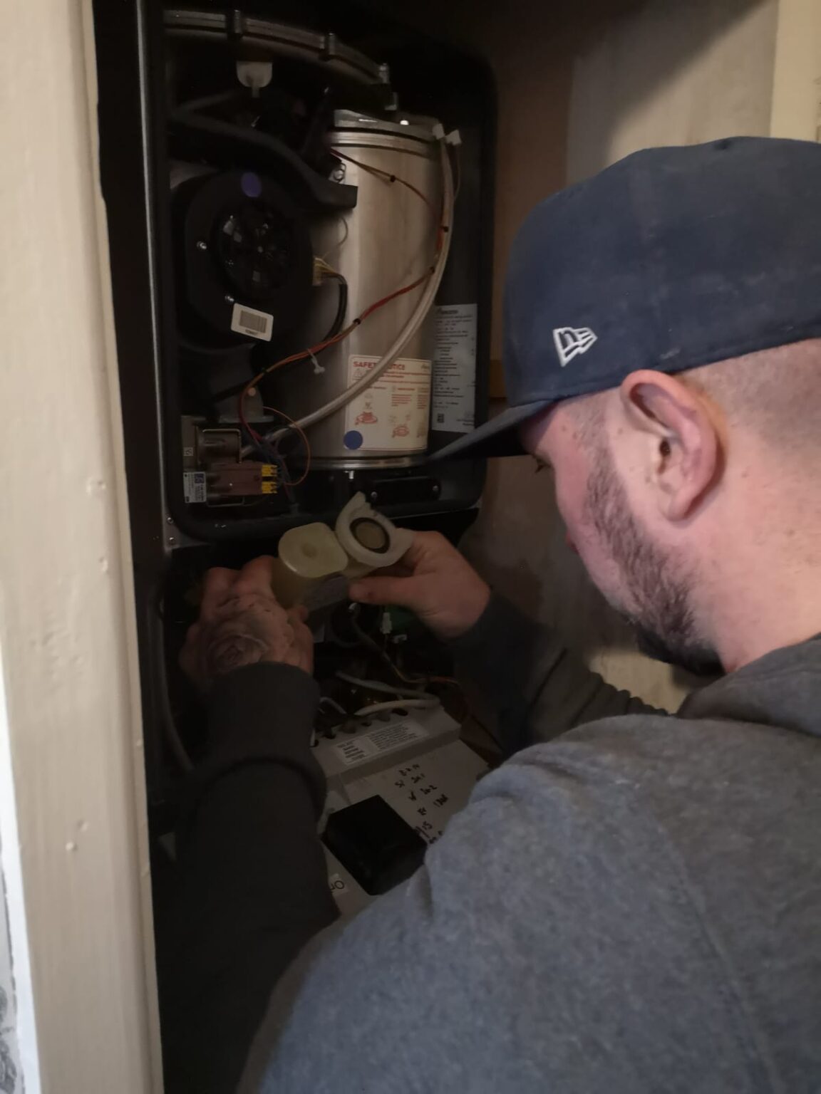 Gas Engineer Belfast Boiler Repair Servicing Oil to Gas Conversion NI