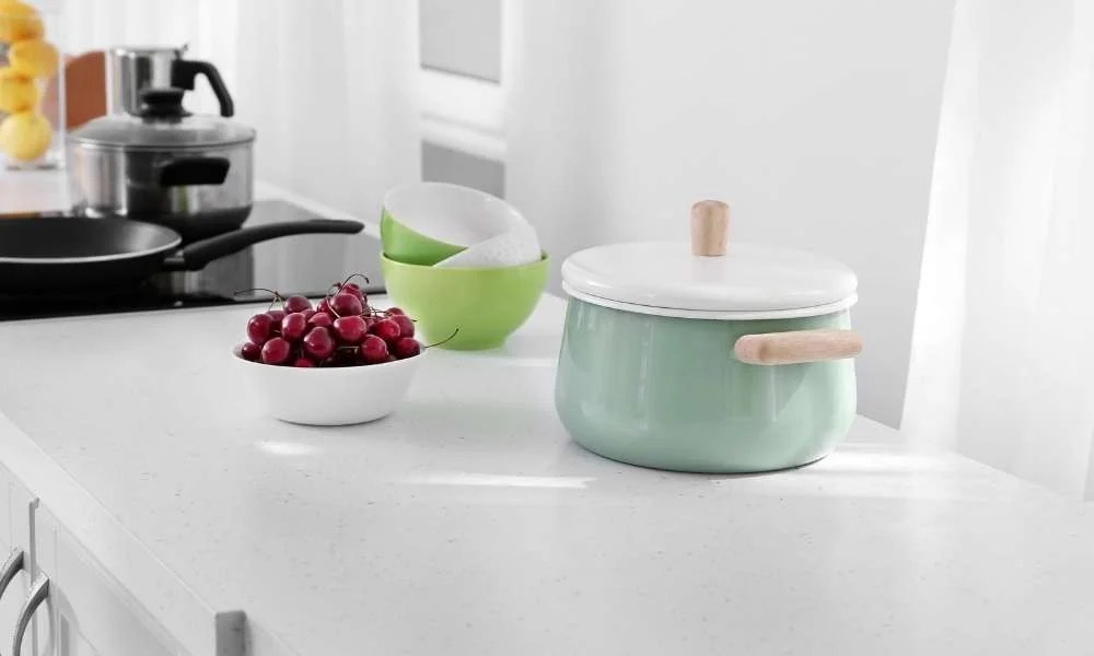How to Clean Ceramic Cookware