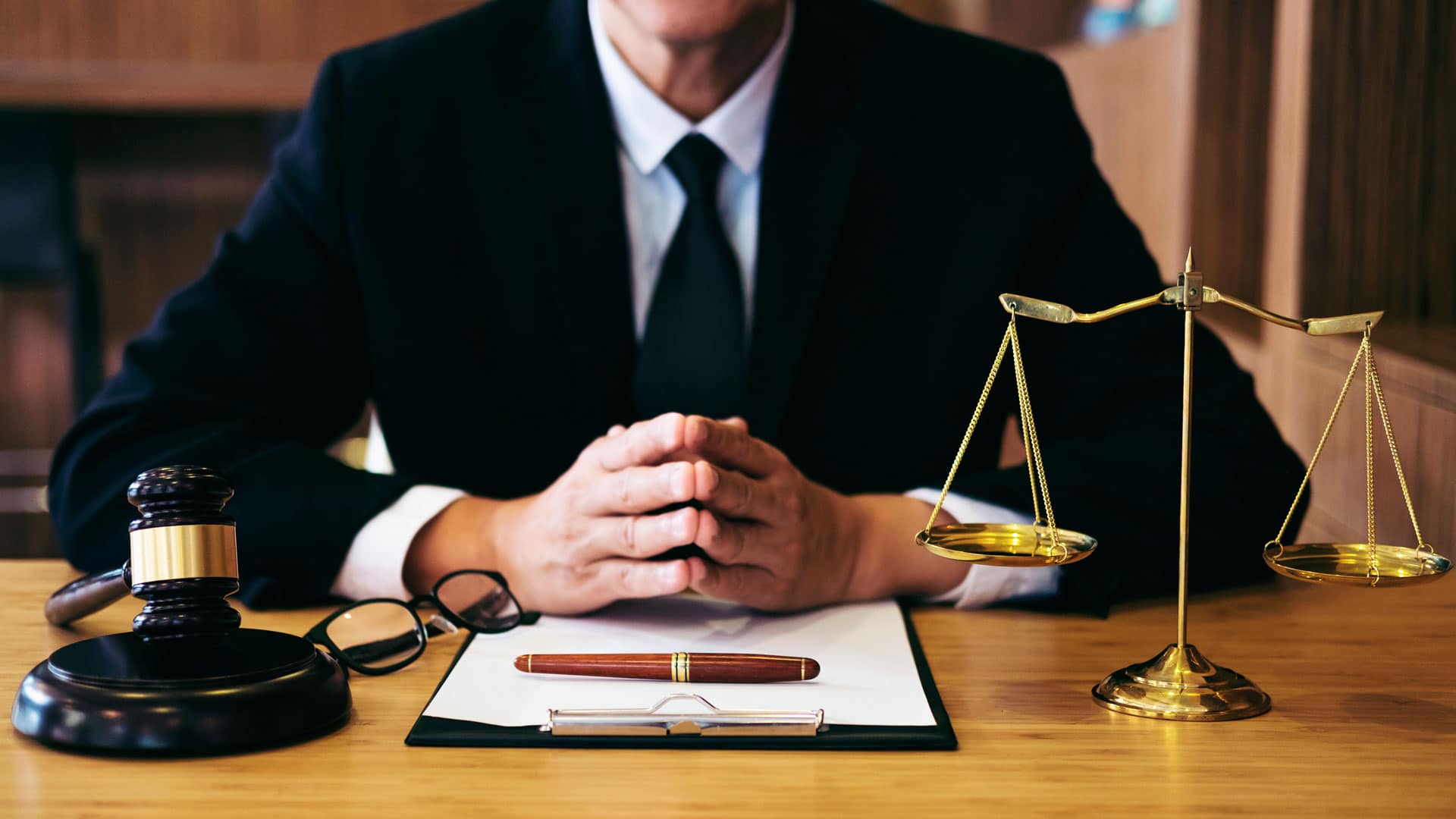 How To Find The Best Attorney For Your Legal Needs 2021