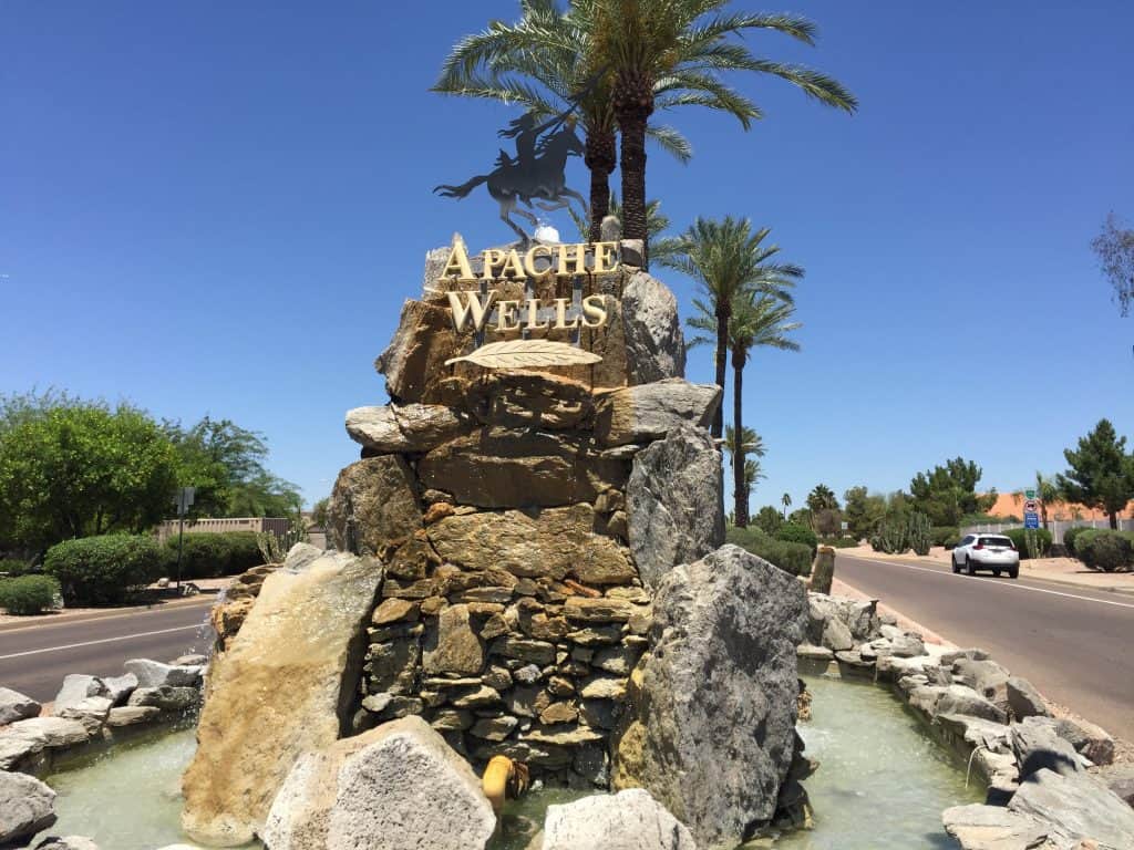 Mesa Retirement Communities ARIZONA RETIREMENT COMMUNITIES