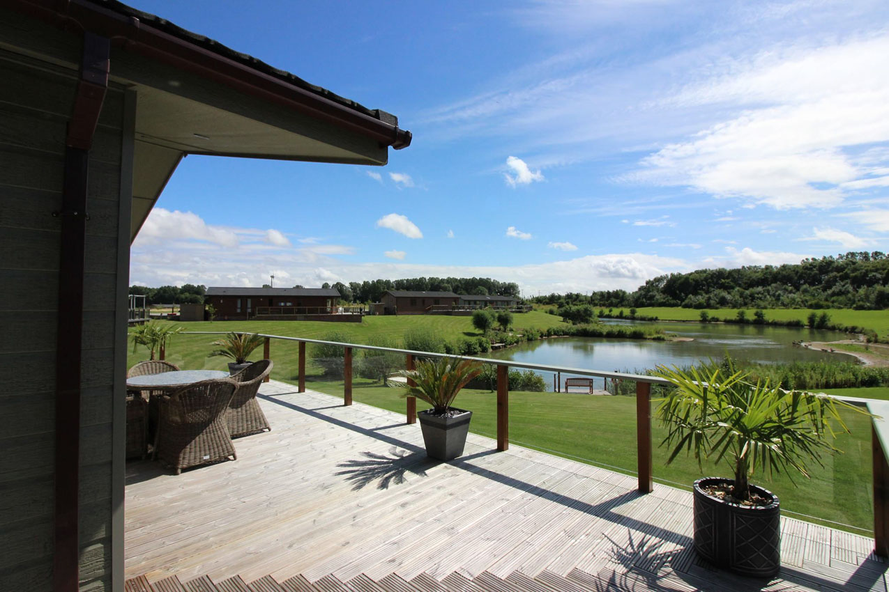 Heron Lakes Holiday Lodge Park. Lodges for sale and rent in East Yorks