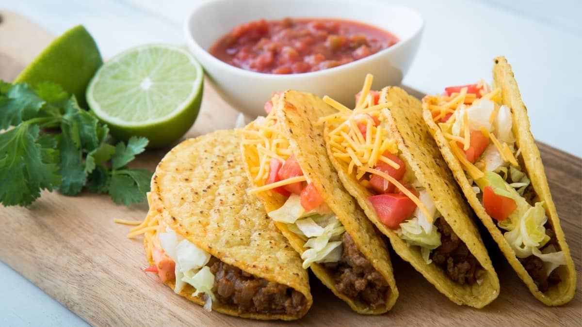 How To Keep Taco Shells Warm In 4 Satisfying And Easy Ways Just