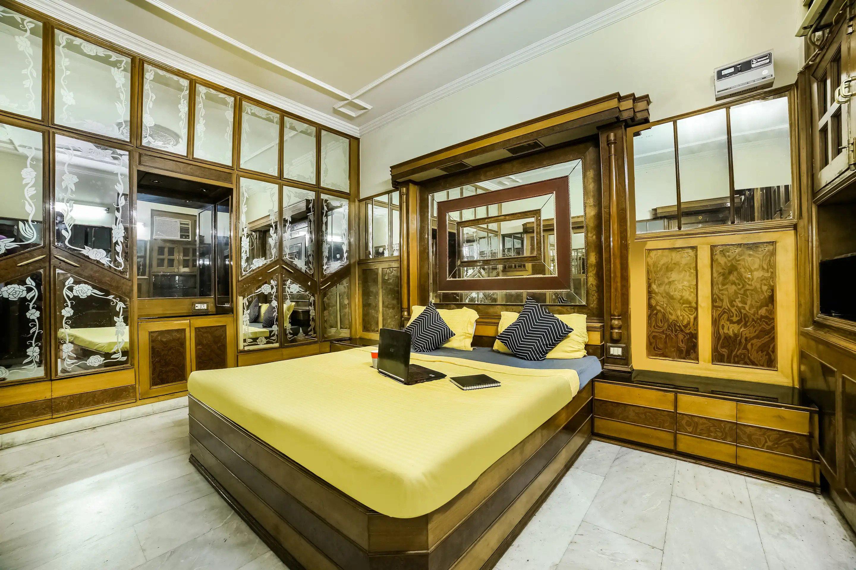 Looking for a budget friendly room for rent in delhi? JustPaste.it