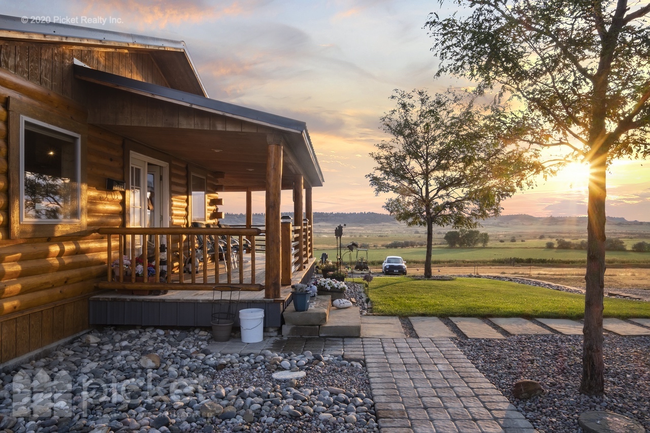 5617 Scandia Road Picket Real Estate, Reimagined