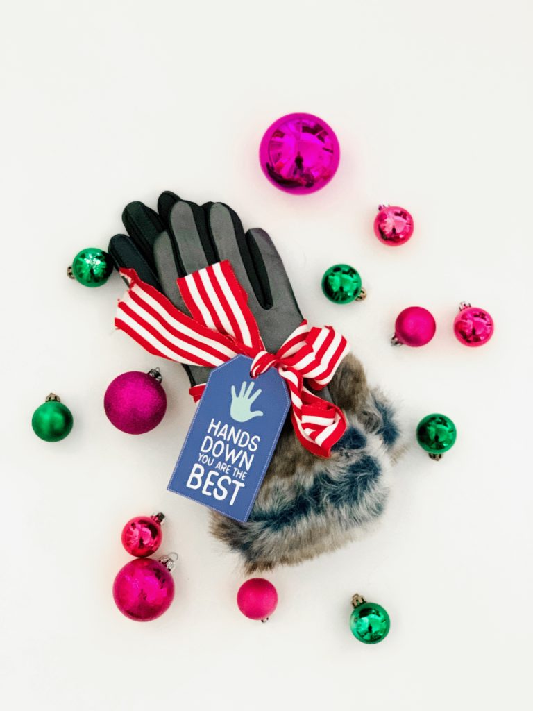 Free Printable for Glove Tag Just Posted