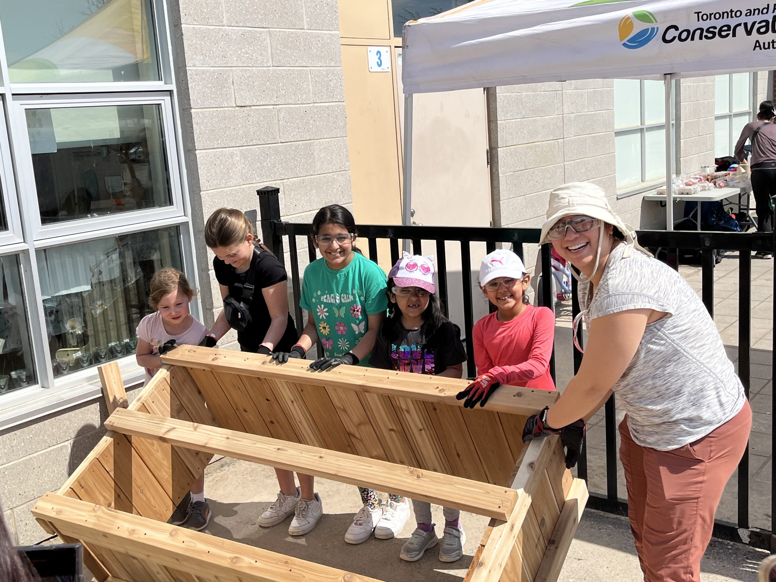 Caledon’s Southfields Village Public School Mother Daughter Veggie