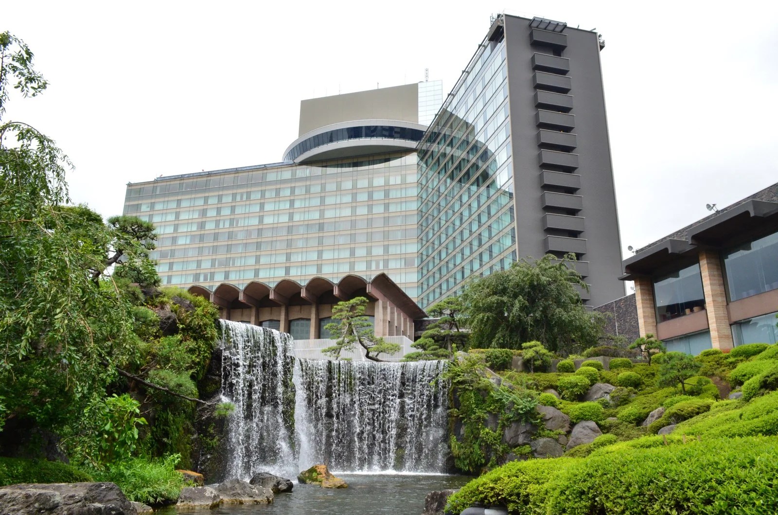 Japanese Garden at Hotel New Otani Tokyo Japan Web Magazine