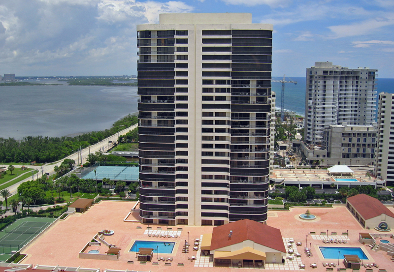 Condo Update The Martinique II on Singer Island, Florida Selling