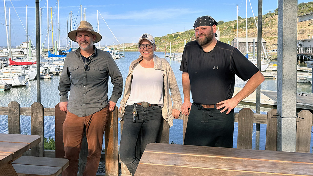 Sailing Goat restaurant anchors an offbeat East Bay harbor