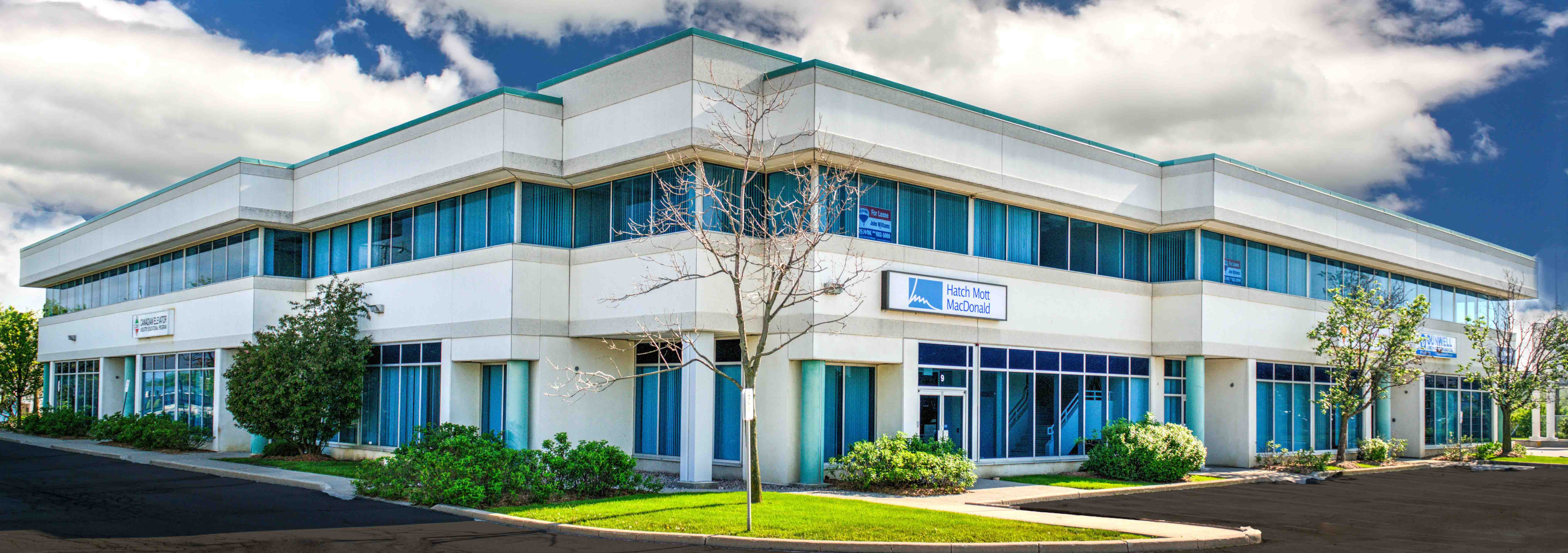 Commercial Experts Steve Barry and Jenna Doran Real Estate JWRE