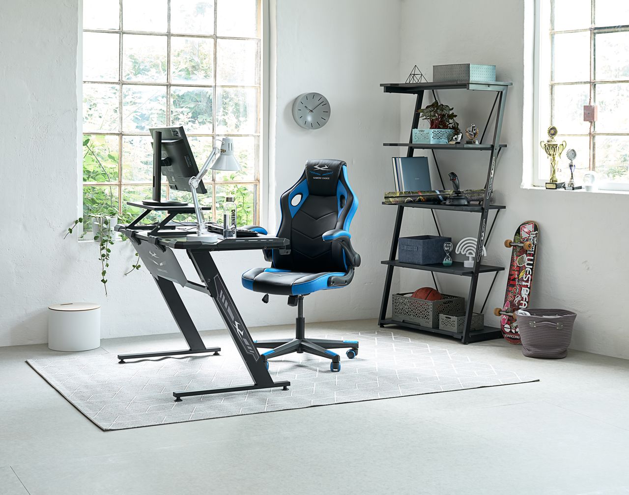 Gaming chair VOJENS black/blue JYSK