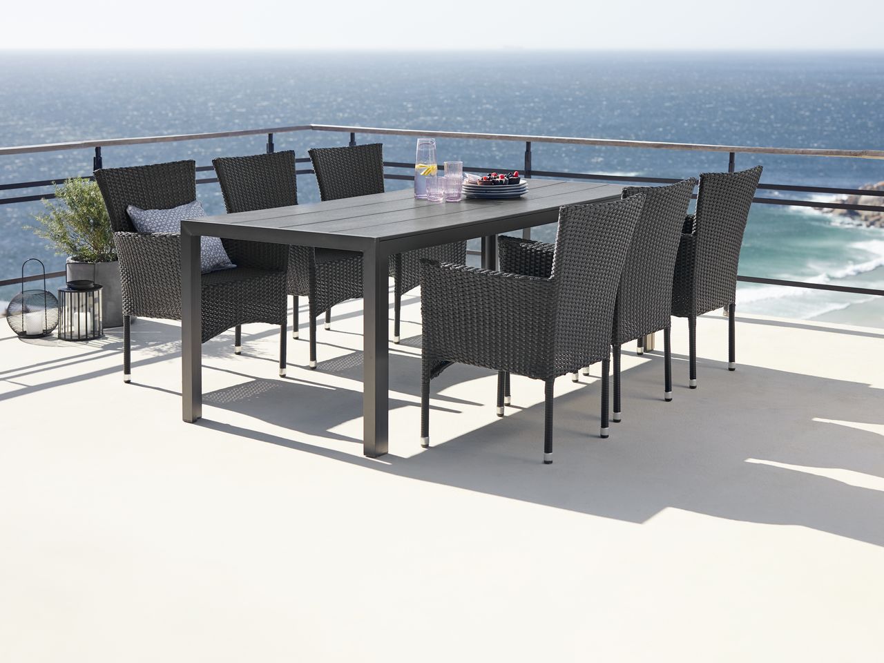 Table MADERUP W90xL205 black JYSK