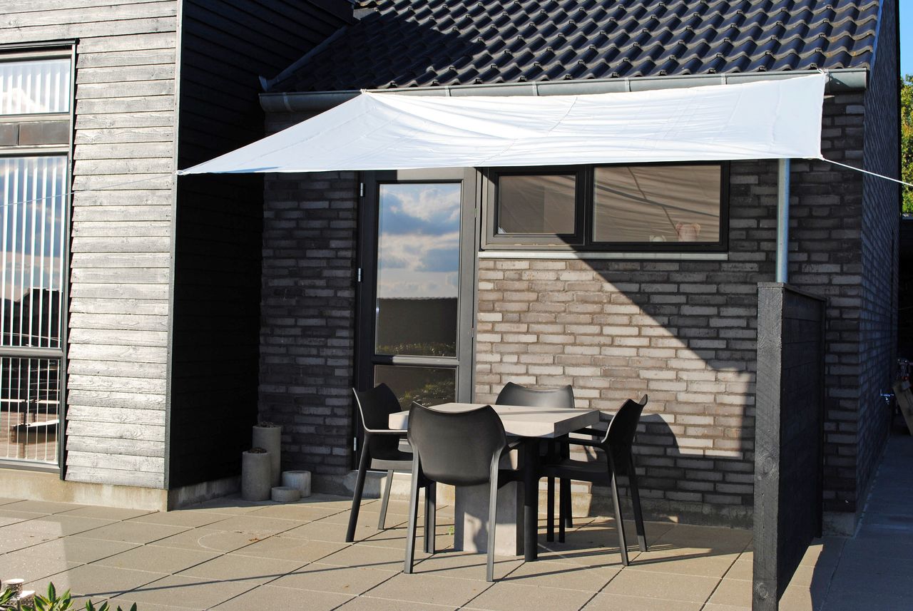 Sun shelter HOLDAN W250xL300 offwhite JYSK